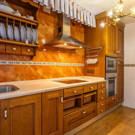 Sevilla Sunshine - Vacacional Sevilla Apartment *