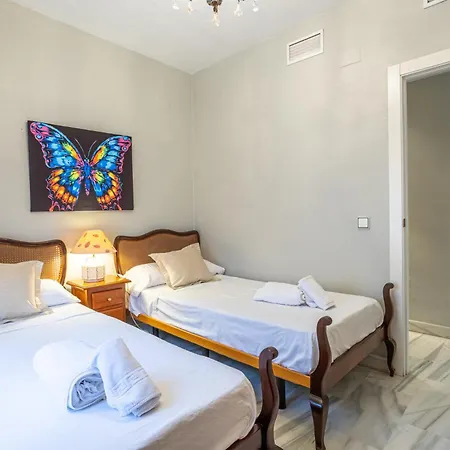 Sevilla Sunshine - Vacacional Sevilla Apartment *